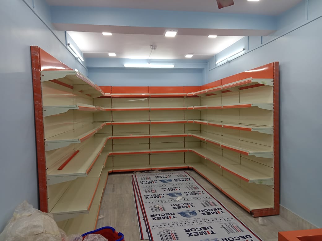 U Shape Shop Fitting Rack Setup